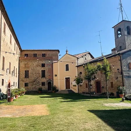 Le Amarene Bed & Breakfast *