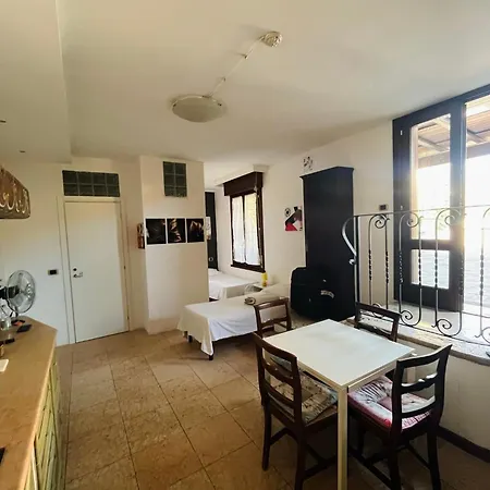 Viale Manzoni Bed & Breakfast Sassuolo