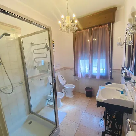 Le Amarene 3* 萨索洛