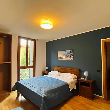 Le Amarene 3* 萨索洛