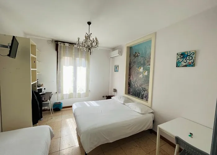 Bed and Breakfast Le Amarene Σασουόλο